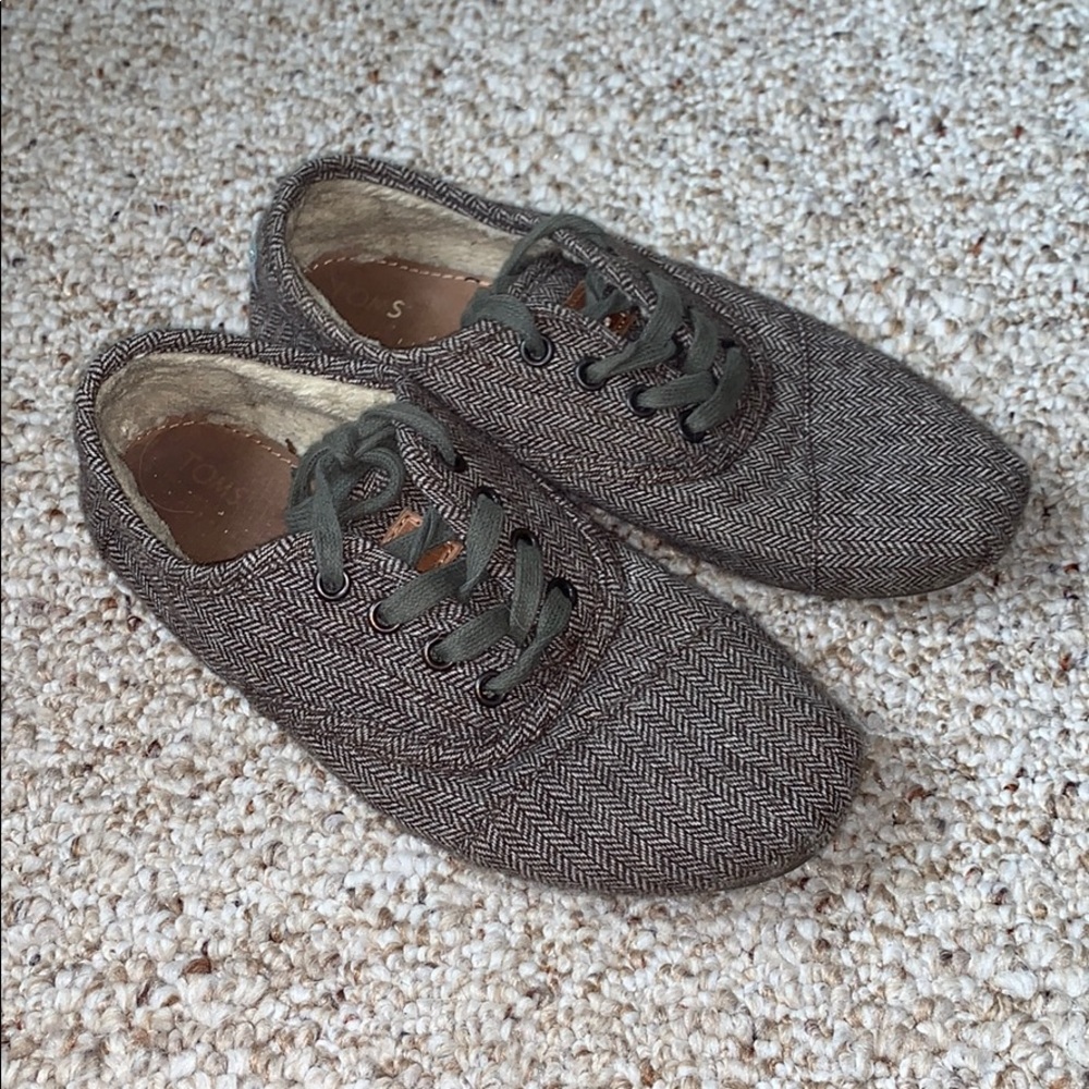 Herringbone Toms